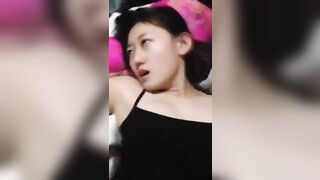 自拍與女友開戰