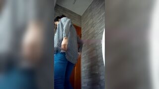 廁拍達人 景區女公廁偷拍--12