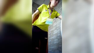 廁拍達人 景區女公廁偷拍--18