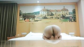 半個小時你還不夠啊 不要這麼猛嘛 痛 輕熟女被小哥一頓猛輸出 嬌喘呻吟