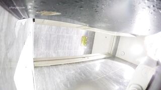 KTV廁所偷拍美女小姐姐 2