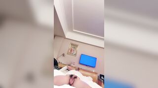 鄰家甜妹欲求不滿 騎乘抽插泛白漿2