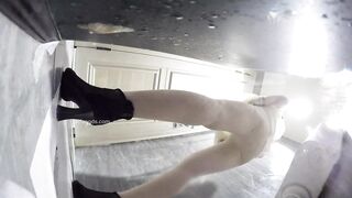 KTV廁所偷拍美女小姐姐 2