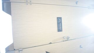 廁拍 頂級顏值美女 - 01