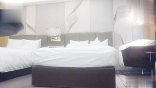 探花肥屍哥出差找了個氣質大奶美女打一炮