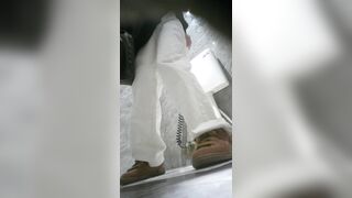 廁拍 高顏值美女尿尿-04