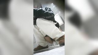 廁拍 高顏值美女尿尿-04