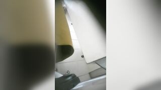 廁拍 高顏值美女尿尿-05