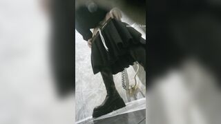 廁拍 高顏值美女尿尿-10