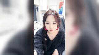 豐滿校花美女下海直播 漏出誘人巨乳 -08