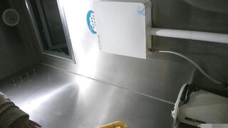 廁所偷拍 青春女大生 -03