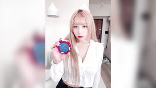 台灣艾瑪巨乳Emma【逆·時間停止!】欲求不滿的巨乳美人上司01