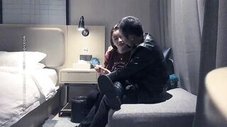 探花黃先生之今晚硬邦邦 長髮紋身美女