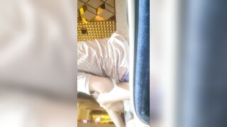 足療店巨乳技師 邊摸奶邊打手槍 顏值高 對白精彩 2